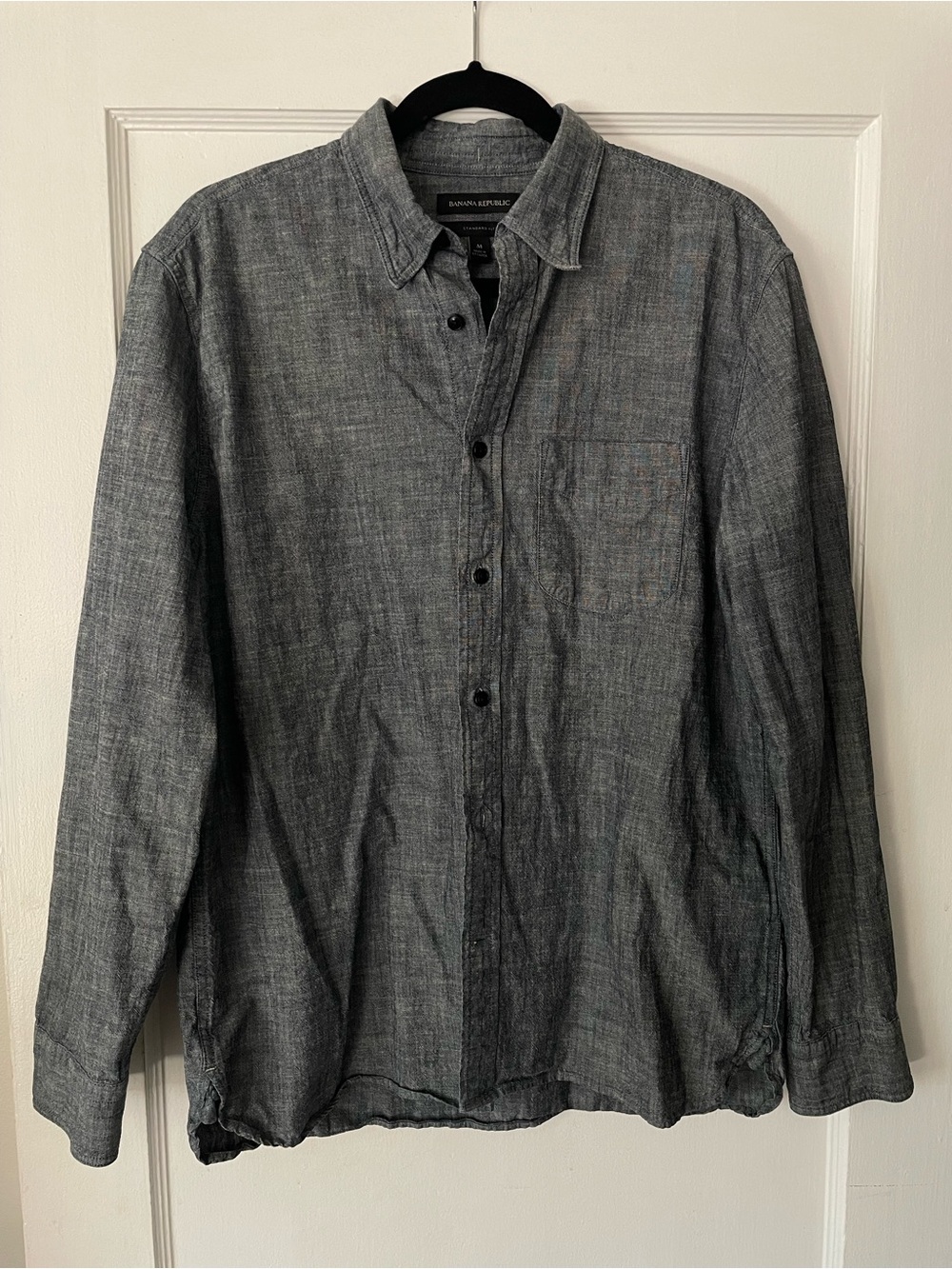Banana Republic Standard Fit Gray Chambray Long Sleeve Shirt Gray Button Down